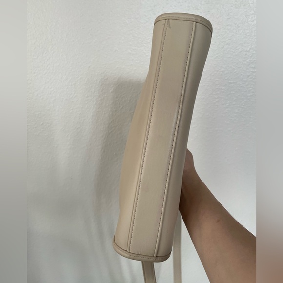 Vintage Coach Taylor Zip Crossbody - Picture 7 of 10